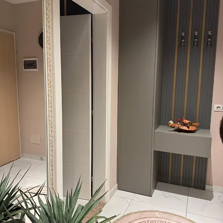 Apartamento Kompleksi Fishta *